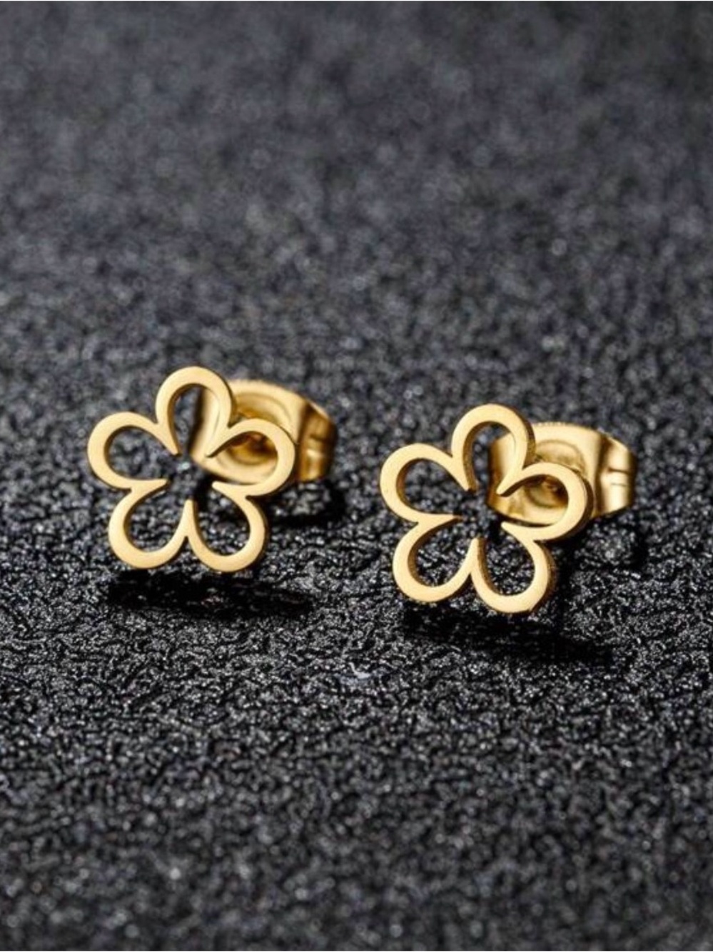 Gold plated stainless steel flower stud earrings